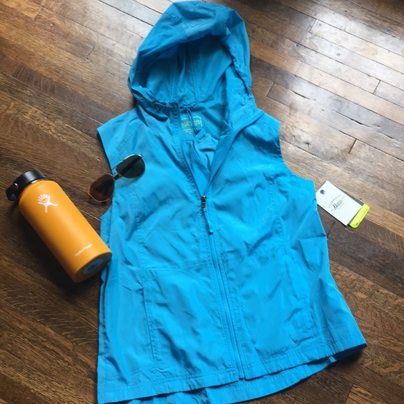 Bass Jackets & Blazers - Get outdoors 🏕 NWT blue vest with carry case